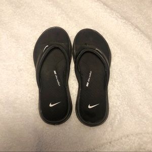 Nike | Ultra Comfort Flip Flops